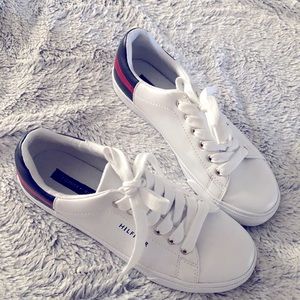 Tommy sneakers